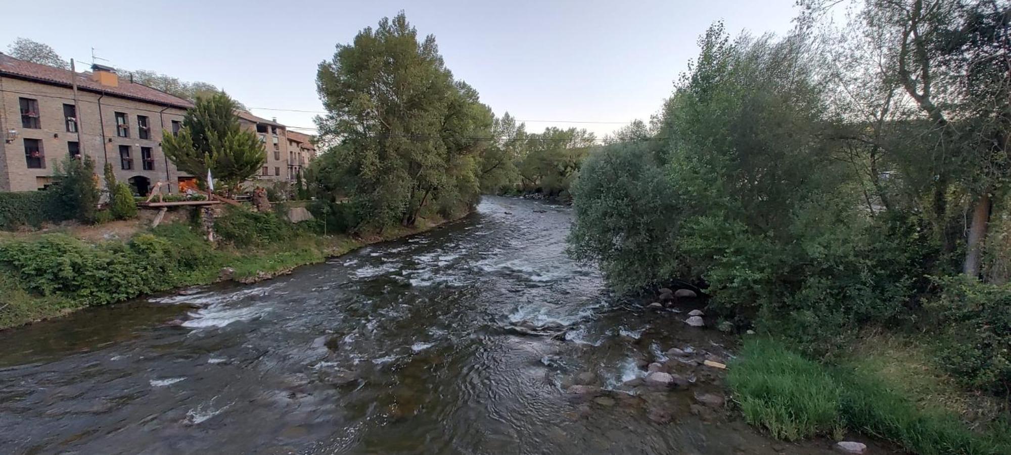 Casa Rural Cal Rocco Porta Del Pirineu La La Pobla de Segur Exterior foto